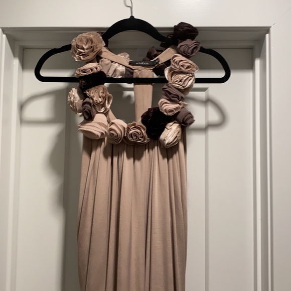 Beautiful dress with different shades of brown - Picture 3 of 7